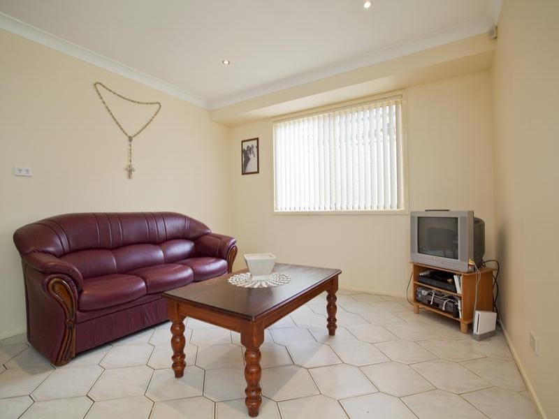 Hoxton Park NSW 2171