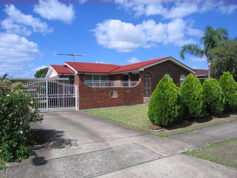 20 Pirie Close, Wakeley NSW 2176