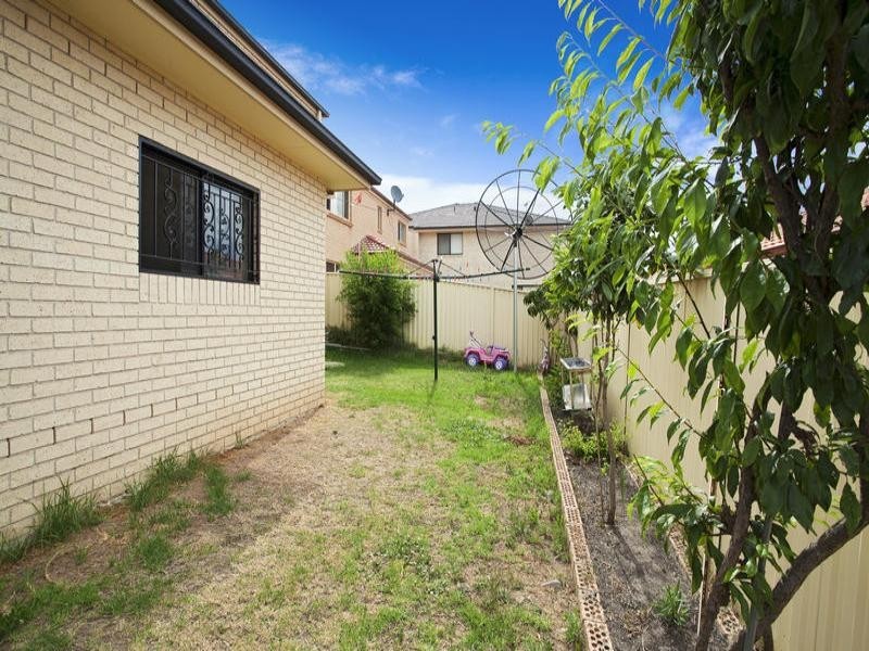 West Hoxton NSW 2171