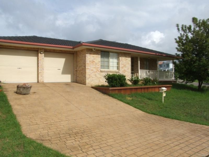2 Lupton Place, Horningsea Park NSW 2171