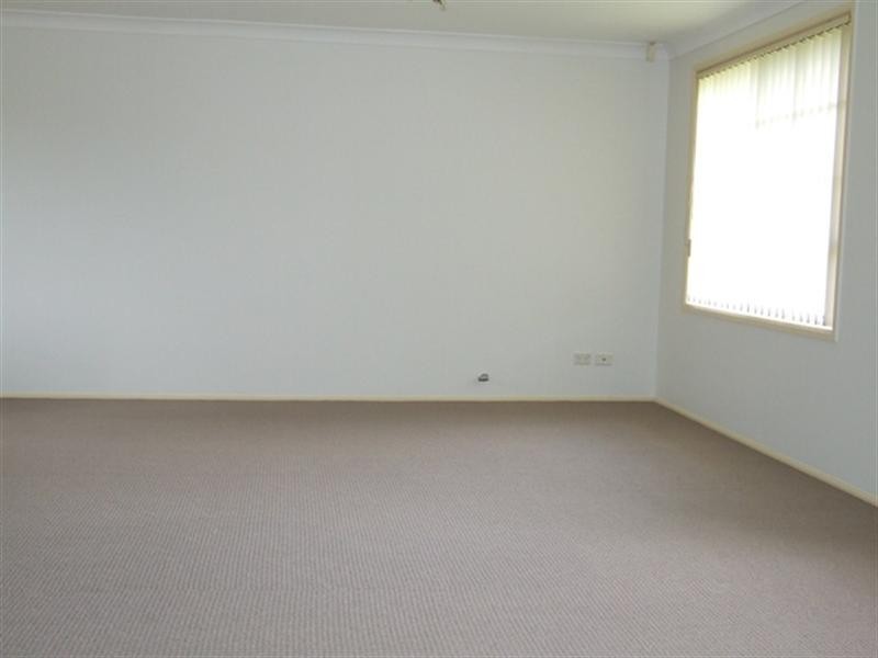 2 Lupton Place, Horningsea Park NSW 2171