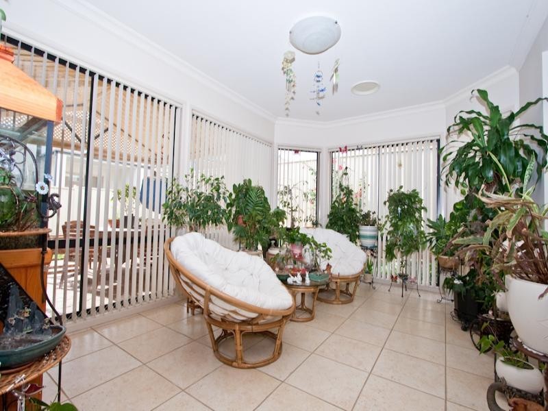 West Hoxton NSW 2171