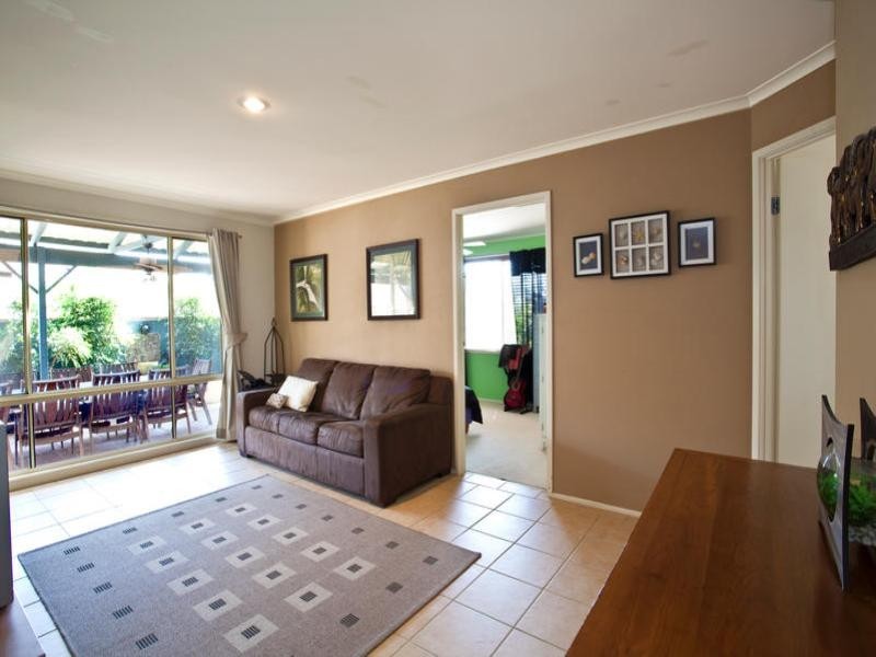 West Hoxton NSW 2171