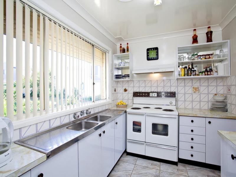 West Hoxton NSW 2171