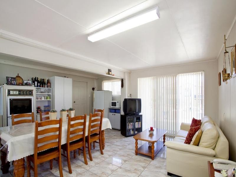 West Hoxton NSW 2171