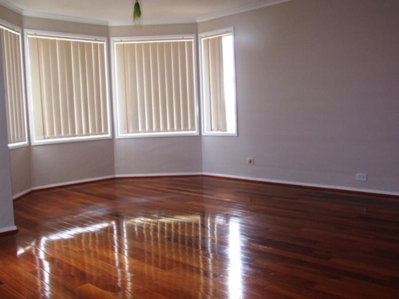 West Hoxton NSW 2171