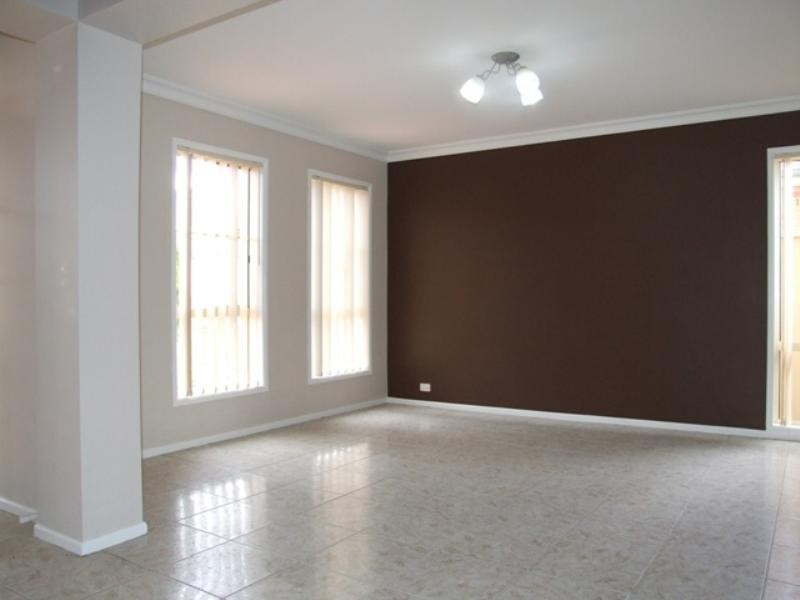 West Hoxton NSW 2171