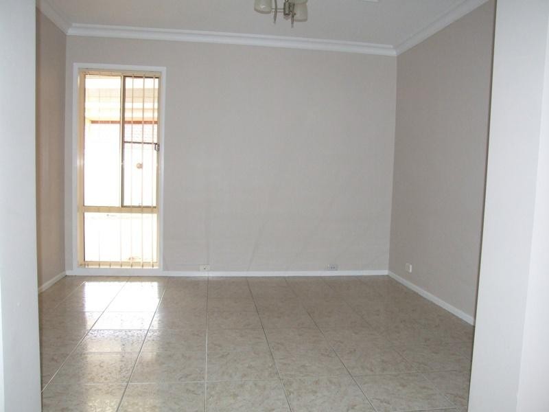 West Hoxton NSW 2171