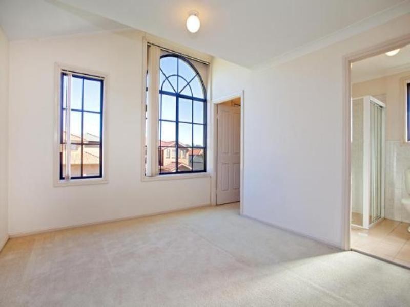 West Hoxton NSW 2171