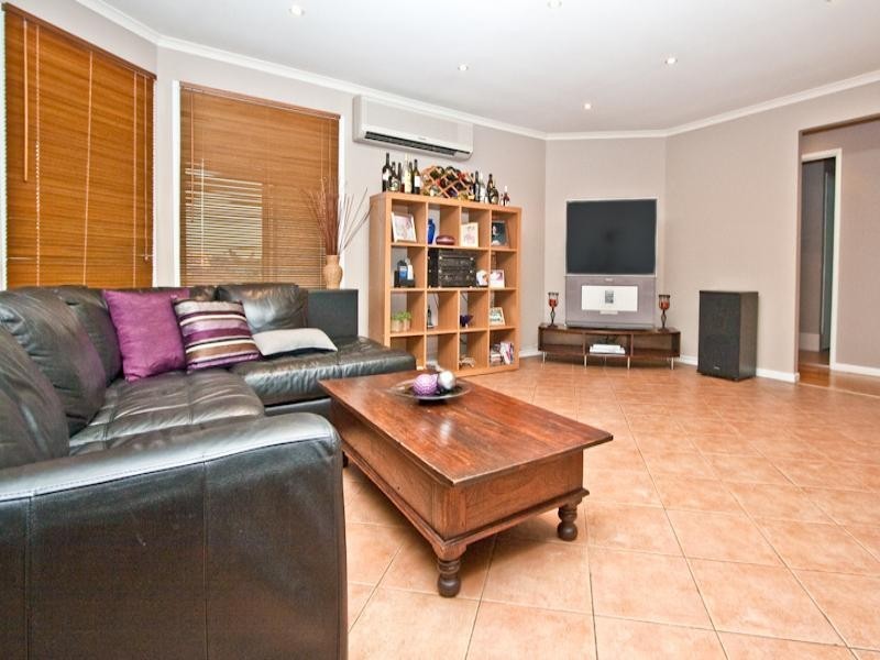 West Hoxton NSW 2171