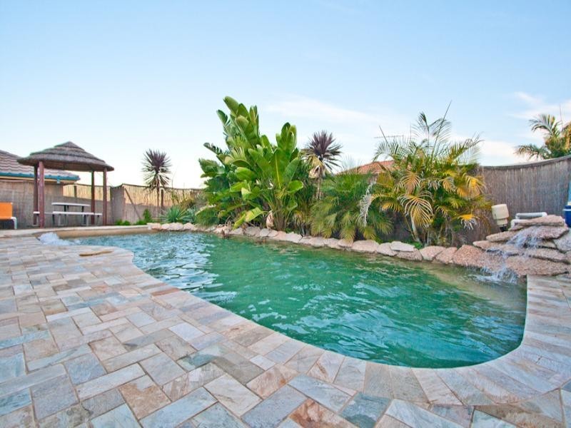 West Hoxton NSW 2171