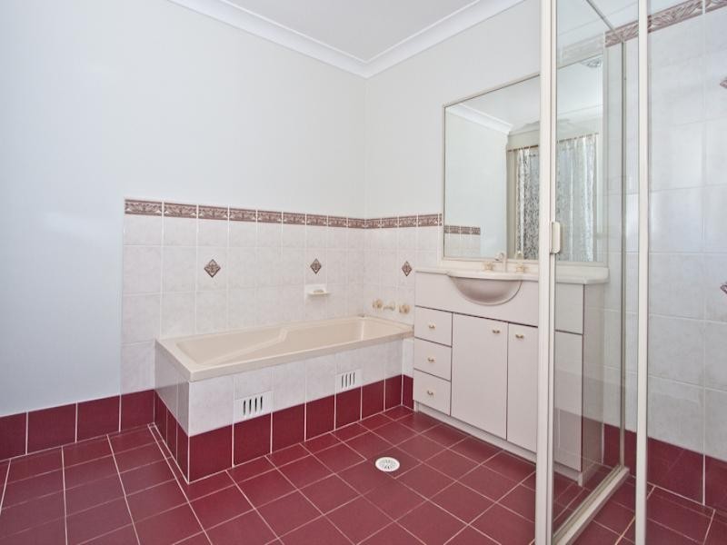 West Hoxton NSW 2171