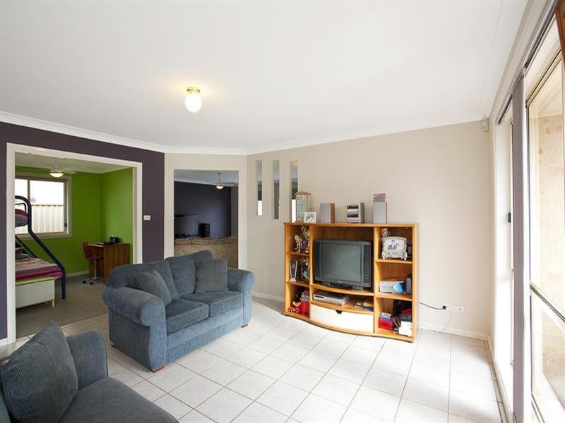 West Hoxton NSW 2171