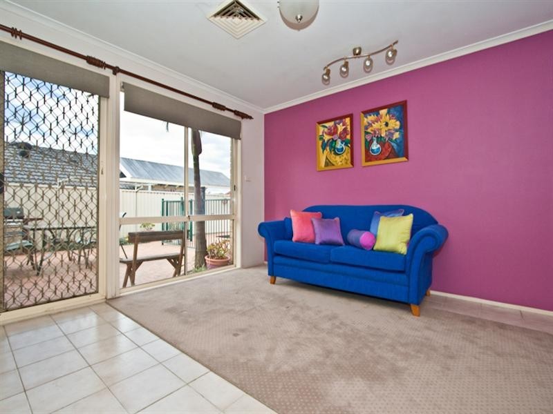 West Hoxton NSW 2171