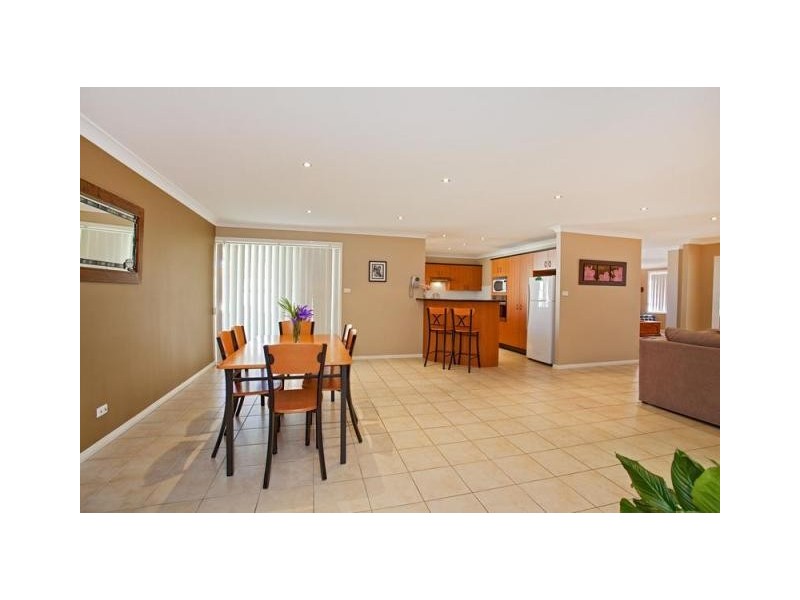 West Hoxton NSW 2171