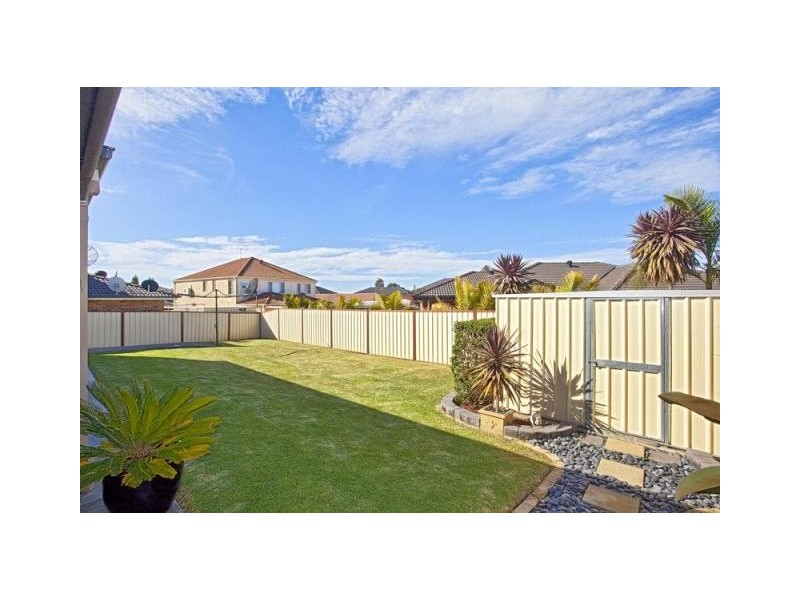 West Hoxton NSW 2171