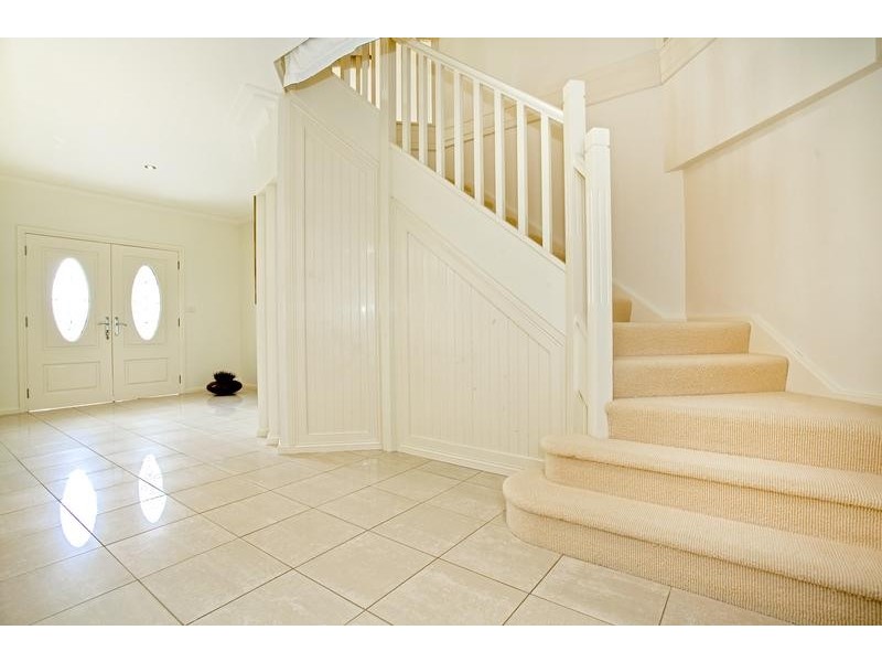 West Hoxton NSW 2171