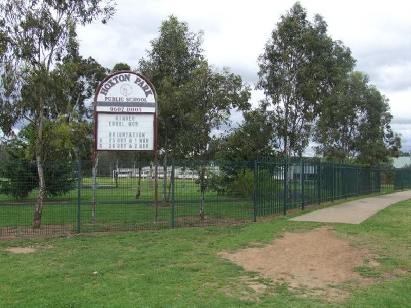 Hoxton Park NSW 2171