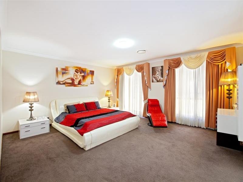 West Hoxton NSW 2171