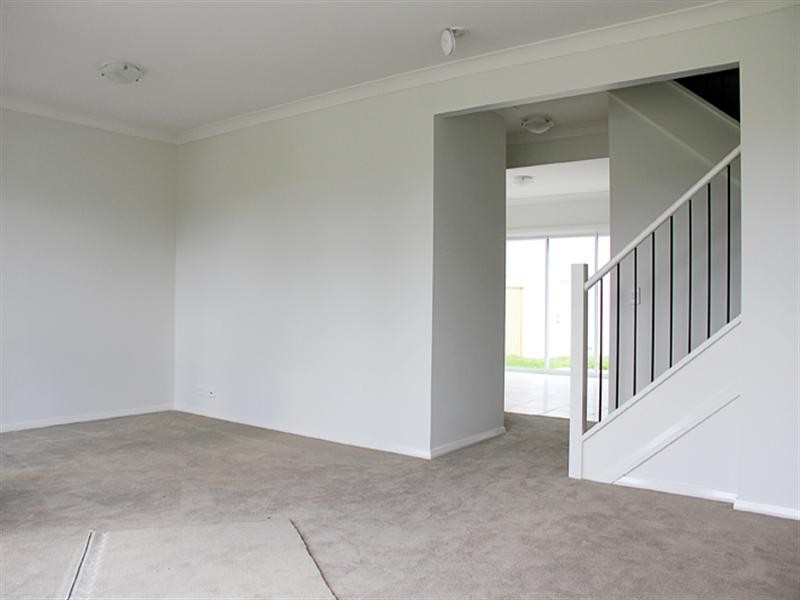 15 Treacy Avenue, Middleton Grange NSW 2171