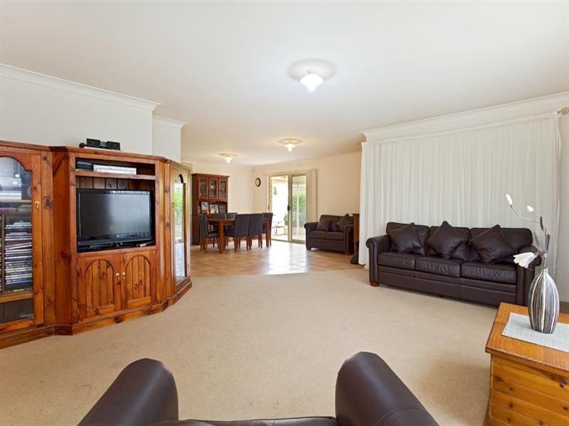 West Hoxton NSW 2171