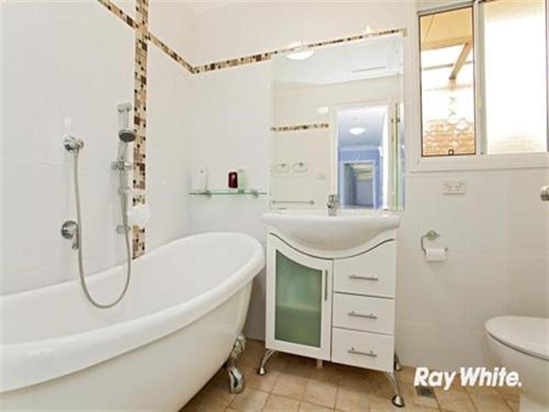 Green Valley NSW 2168