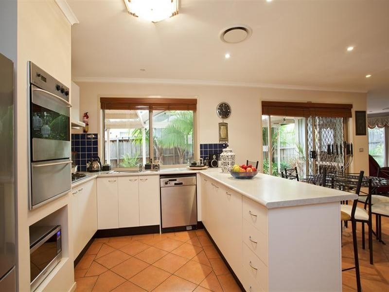 West Hoxton NSW 2171