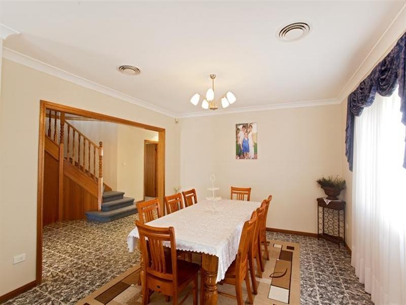West Hoxton NSW 2171