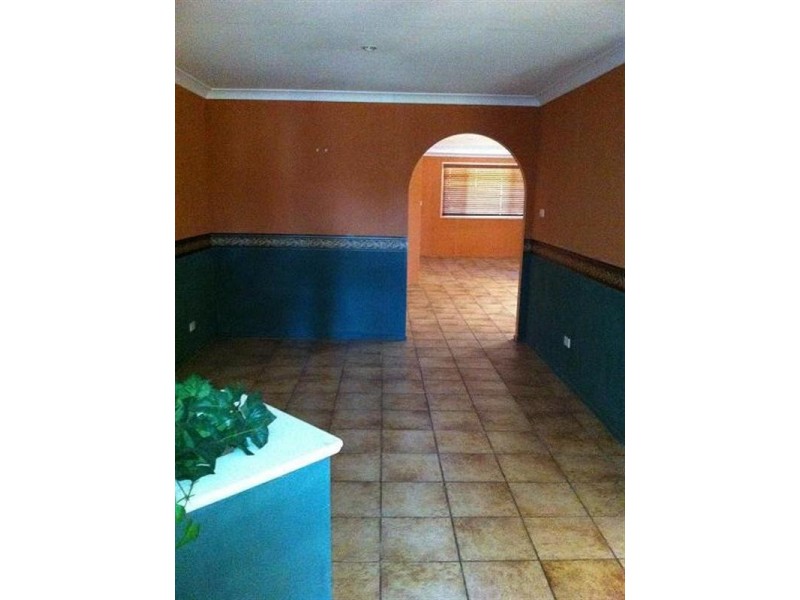 10 Tilpa Place, Hoxton Park NSW 2171