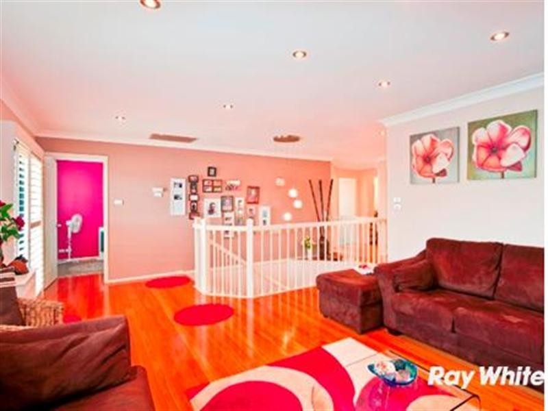 30 Kendall Drive, Casula NSW 2170