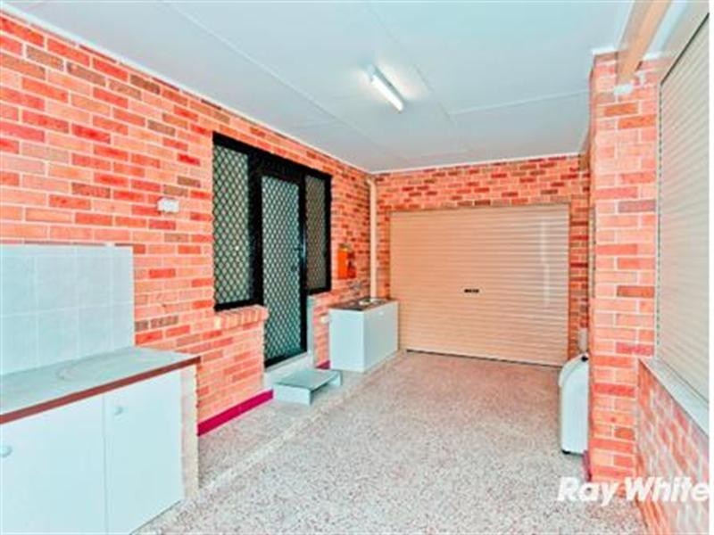 30 Kendall Drive, Casula NSW 2170