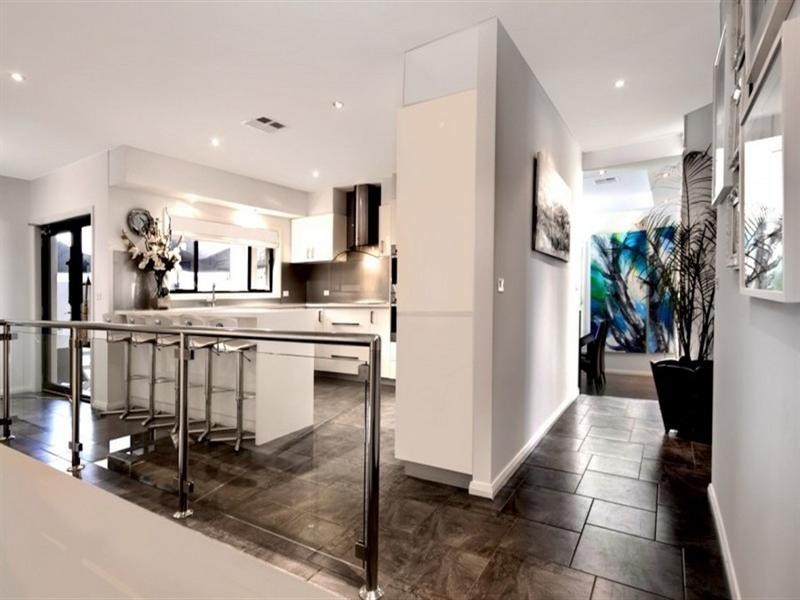 14 Pontville Close, West Hoxton NSW 2171