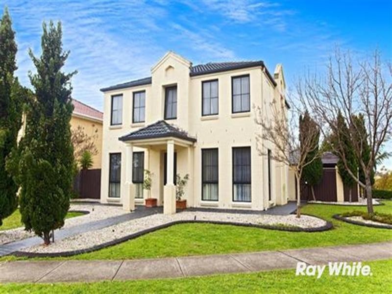 2 Schoeffel Grove, Horningsea Park NSW 2171