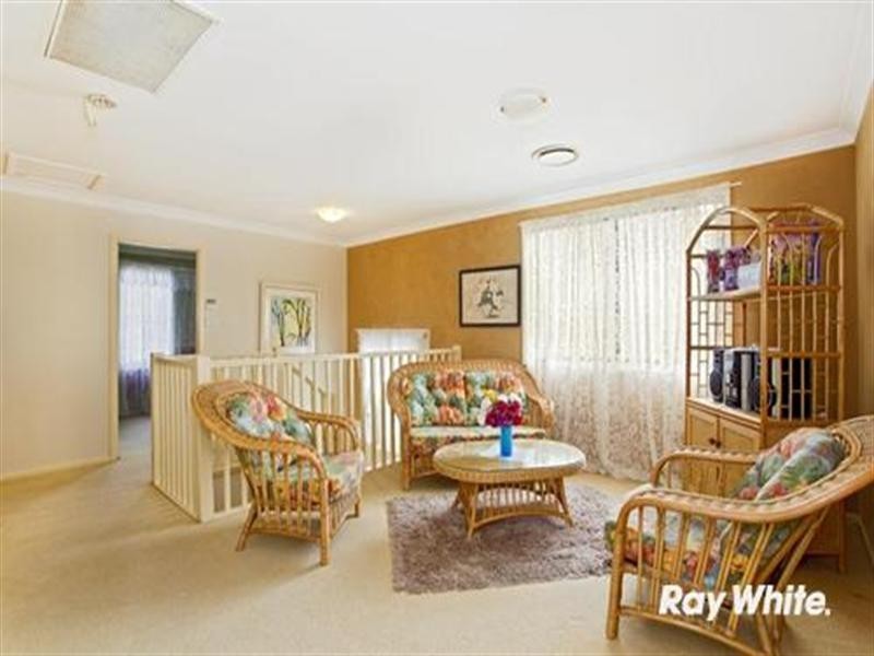 2 Schoeffel Grove, Horningsea Park NSW 2171