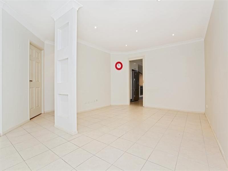 West Hoxton NSW 2171