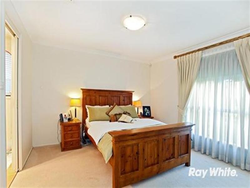 West Hoxton NSW 2171