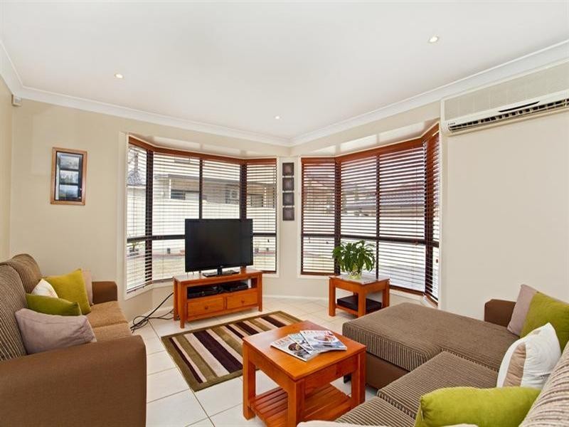 37 Burragate Crescent, Prestons NSW 2170