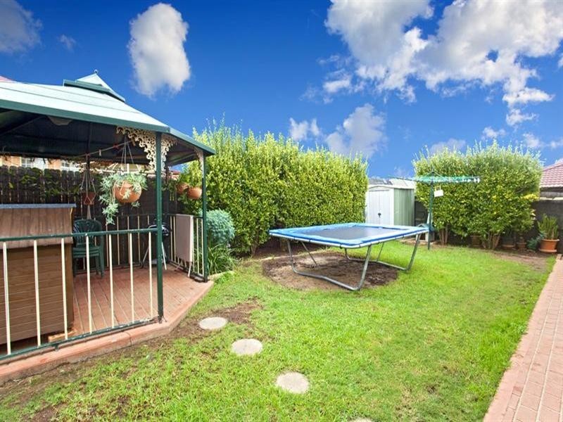 5 Jasper Court, Prestons NSW 2170
