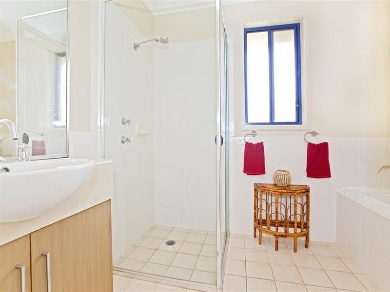 Hoxton Park NSW 2171