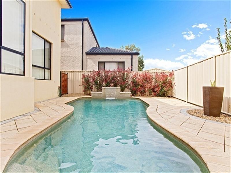 West Hoxton NSW 2171