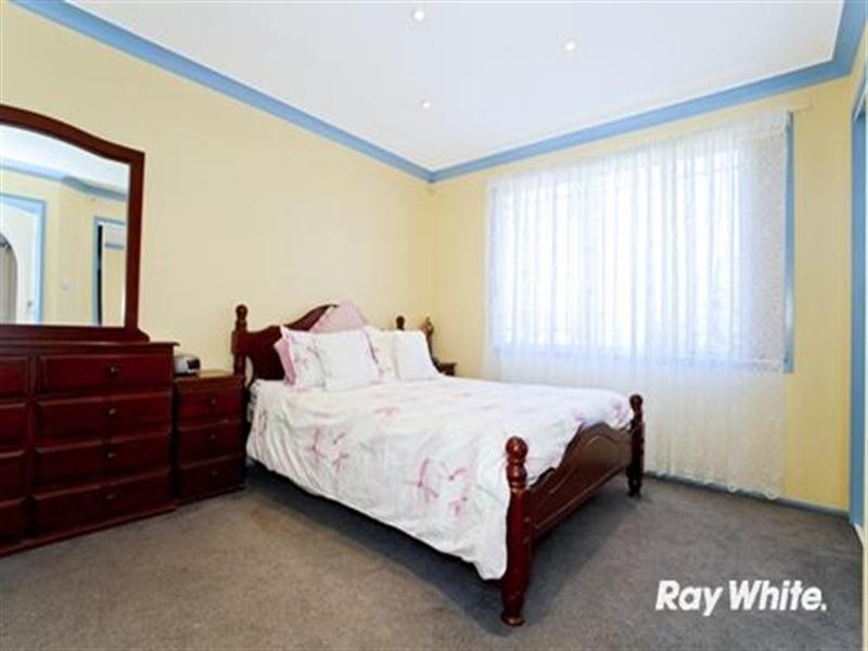 Hoxton Park NSW 2171