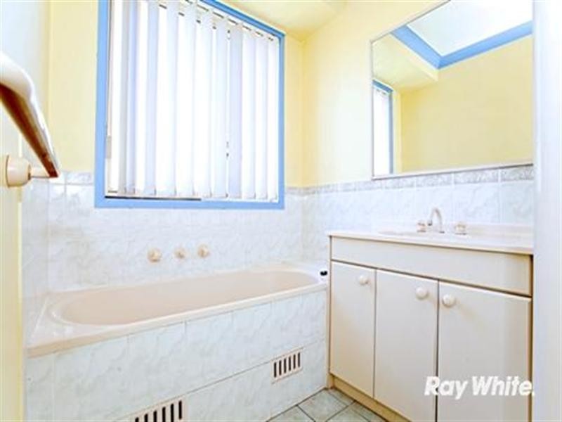 Hoxton Park NSW 2171