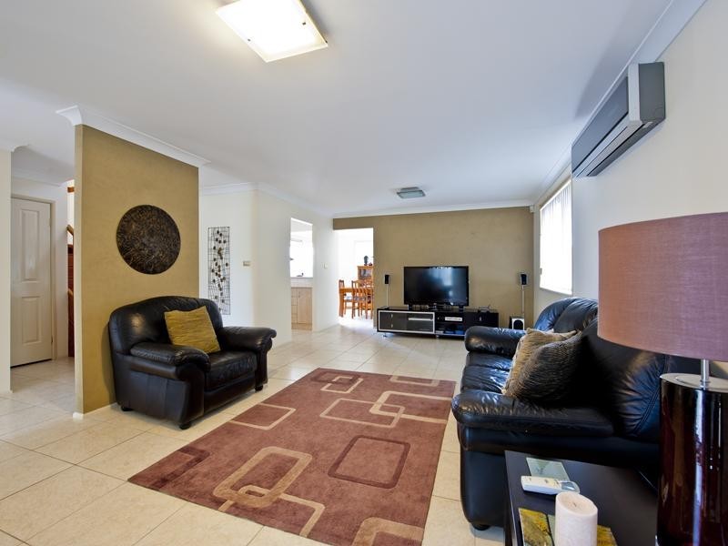 42 Taubman Drive, Horningsea Park NSW 2171