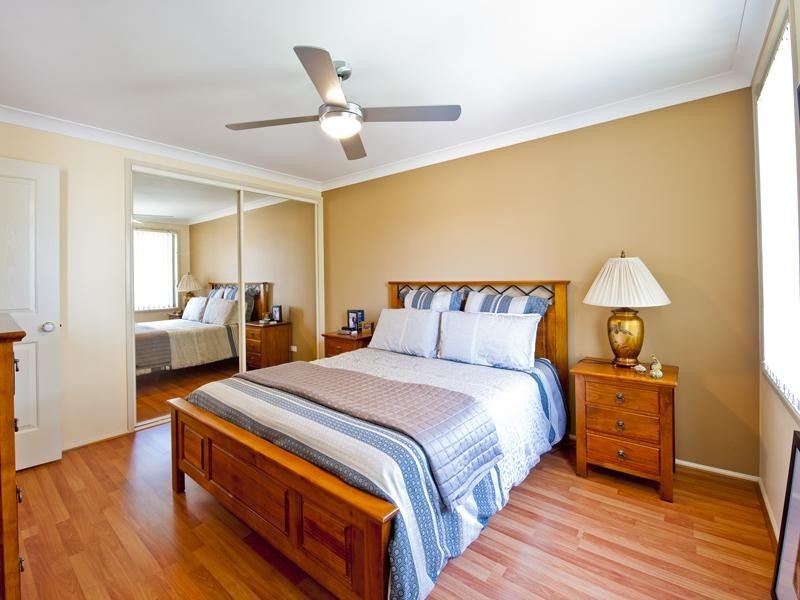 42 Taubman Drive, Horningsea Park NSW 2171