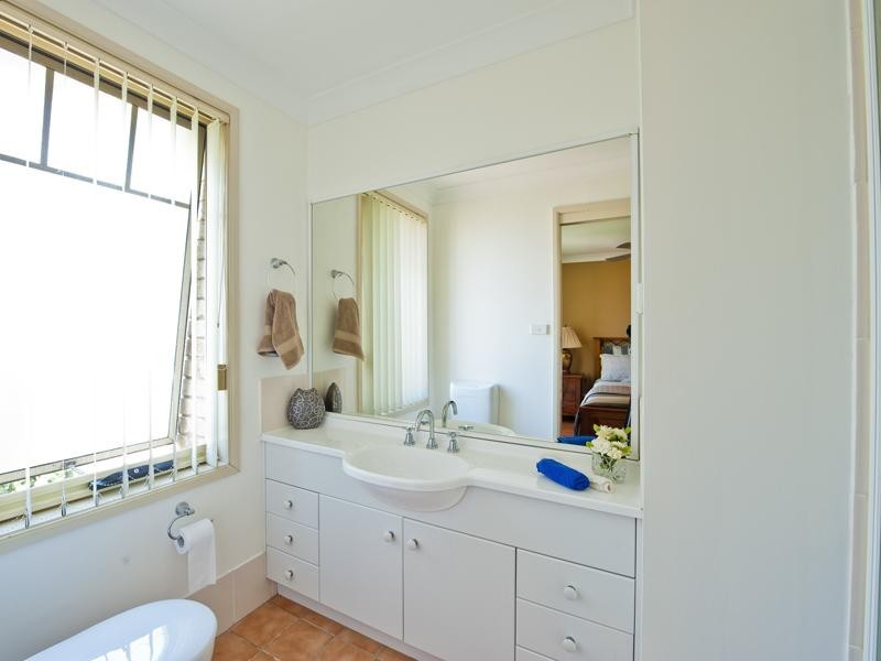 42 Taubman Drive, Horningsea Park NSW 2171