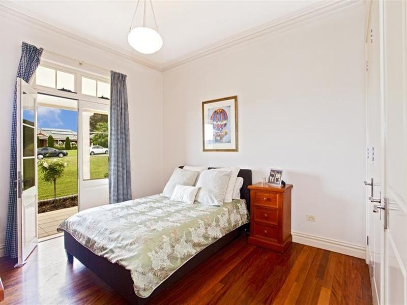 Kirkham NSW 2570