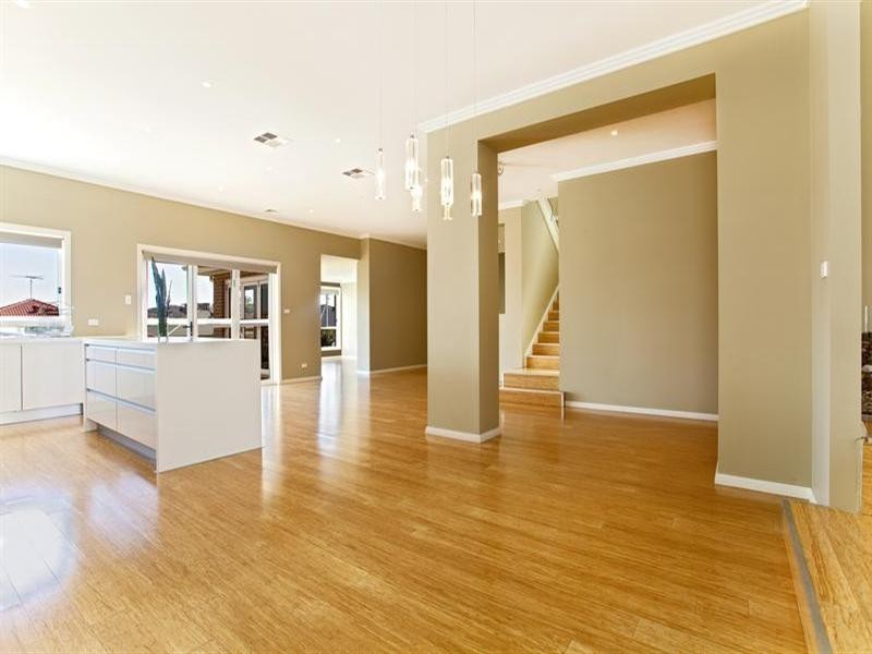 75a Pine Road, Casula NSW 2170