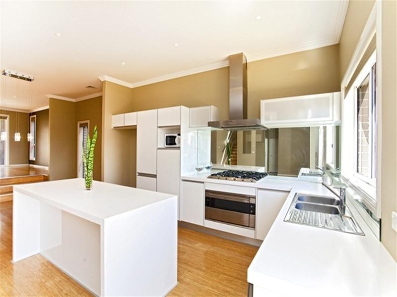 75a Pine Road, Casula NSW 2170