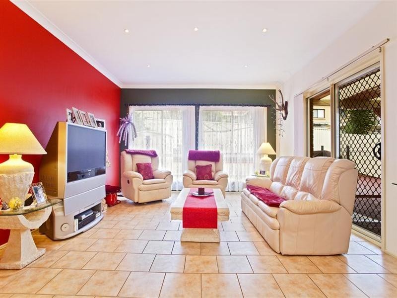 West Hoxton NSW 2171