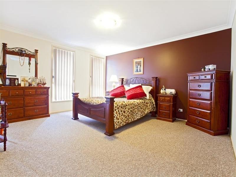 West Hoxton NSW 2171